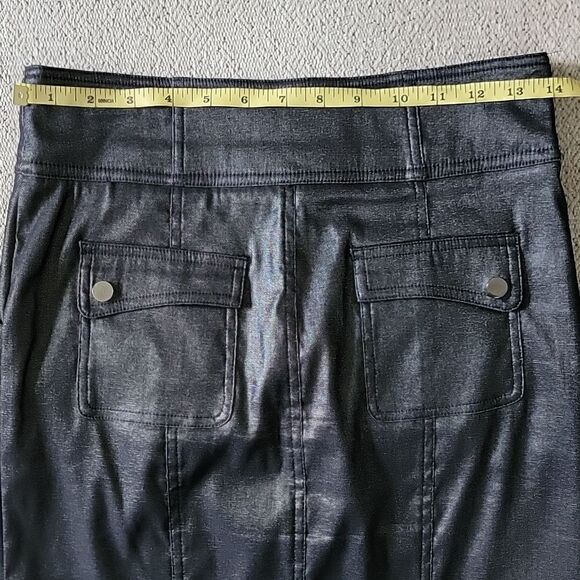 Bebe Black Shiny Metallic Pencil Skirt - Size 6 - Picture 8 of 16